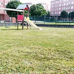 Apartamento De 2 Hab. Con Todo Lo Necesario.